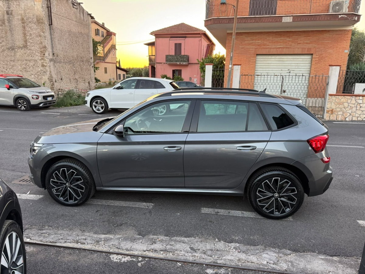 Skoda Kamiq 1.0 tsi Black Dots 115cv dsg (15)