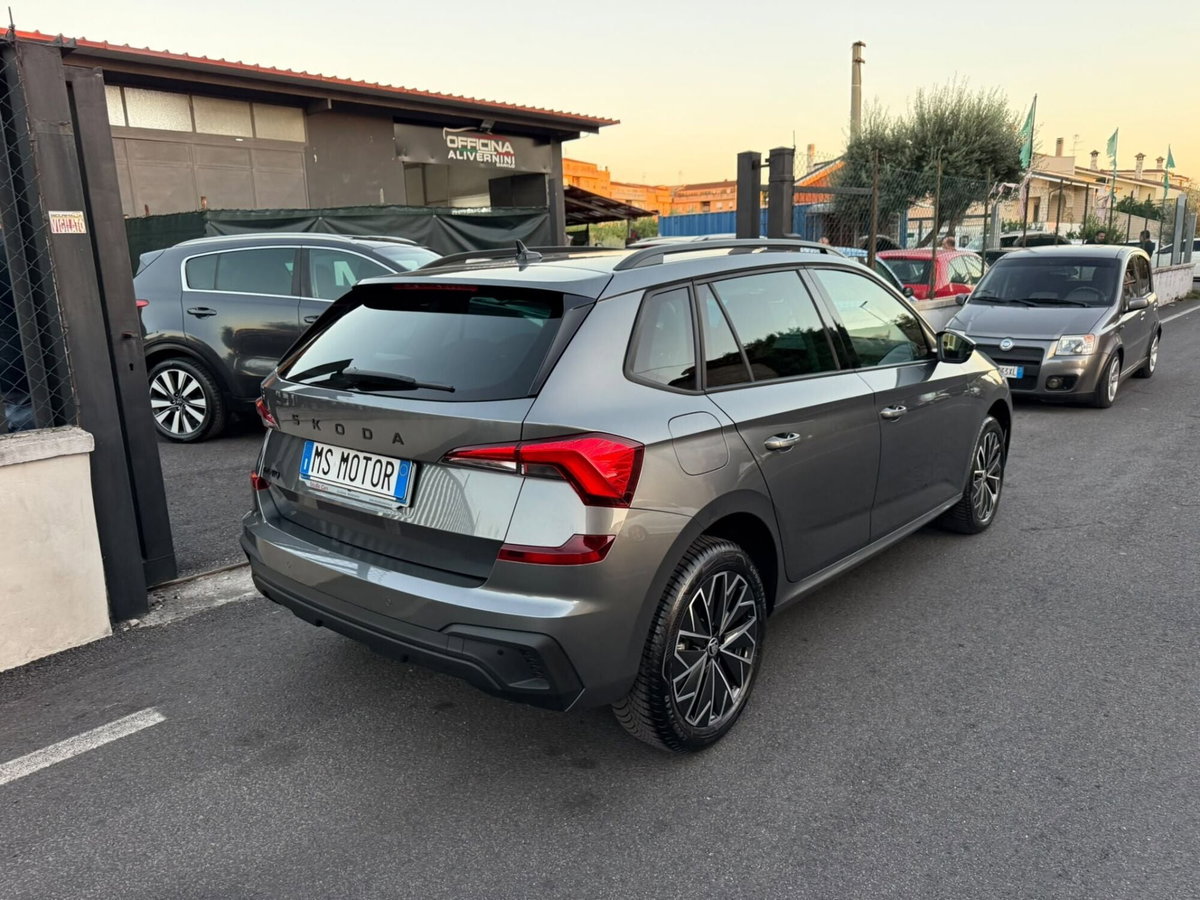 Skoda Kamiq 1.0 tsi Black Dots 115cv dsg (2)