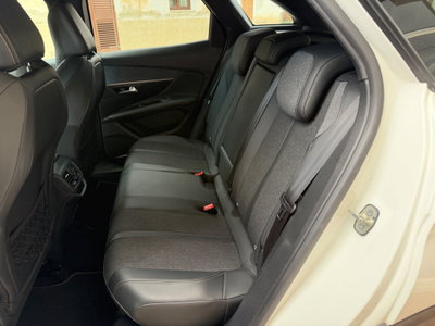 Peugeot 3008 BlueHDi 130 S&S GT Line (10)