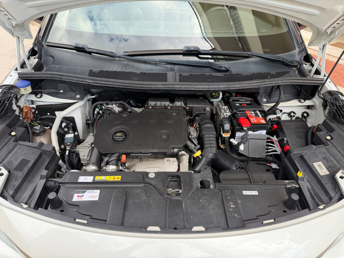 Peugeot 3008 BlueHDi 130 S&S GT Line (19)