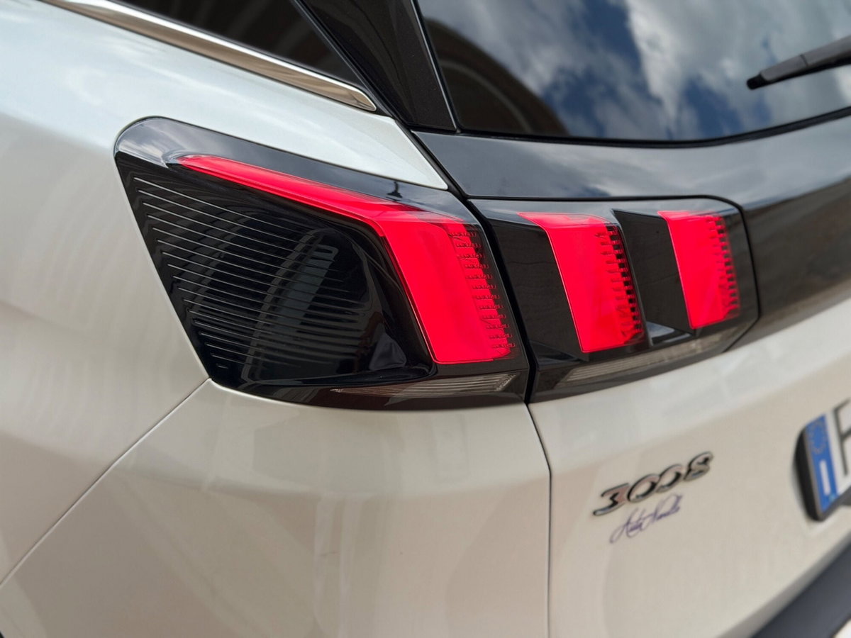 Peugeot 3008 BlueHDi 130 S&S GT Line (8)