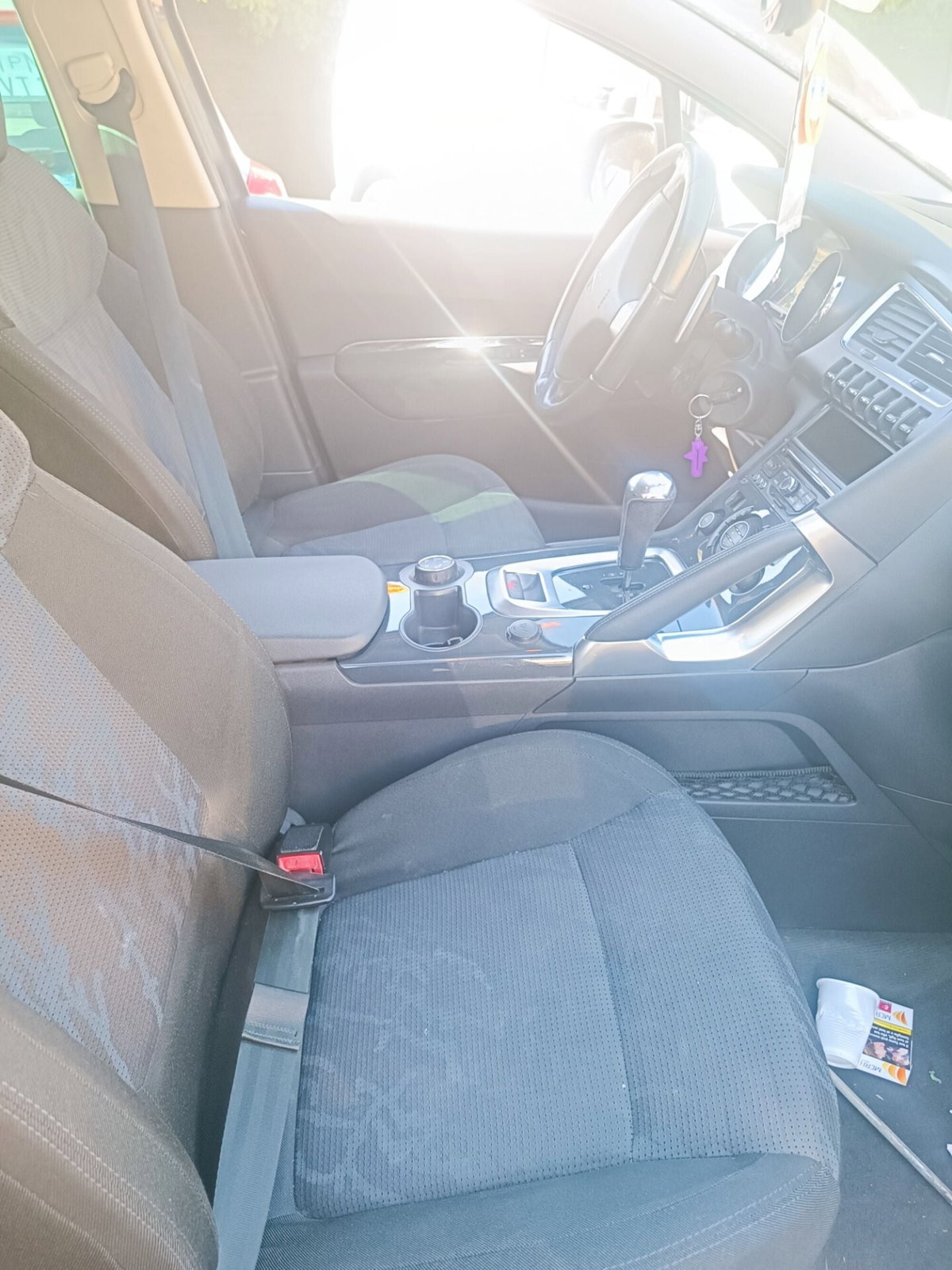 Peugeot 3008 1.6 HDi 110CV cambio robotizzato Premium (7)