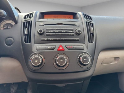 Kia cee'd 1.6 CRDi VGT 90CV 5p. LX (12)