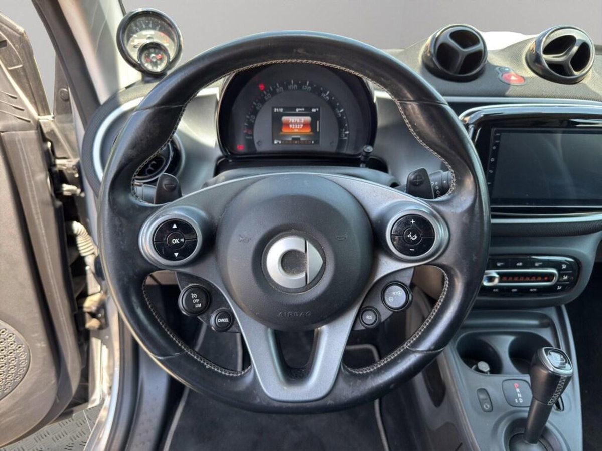 smart Fortwo BRABUS 0.9 Turbo twinamic Xclusive (10)