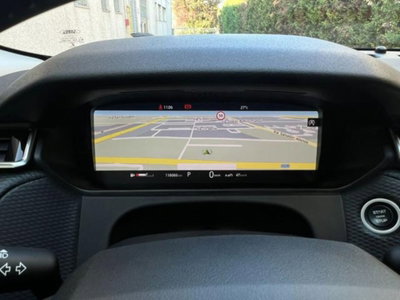 Land Rover Range Rover Velar 2.0D I4 204 CV (20)