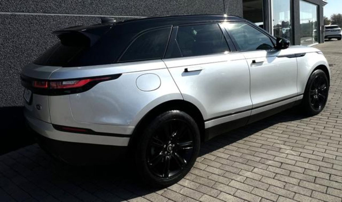 Land Rover Range Rover Velar 2.0D I4 204 CV (9)