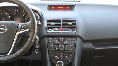 Opel Meriva 1.4 Turbo 120CV GPL Tech Cosmo (15)