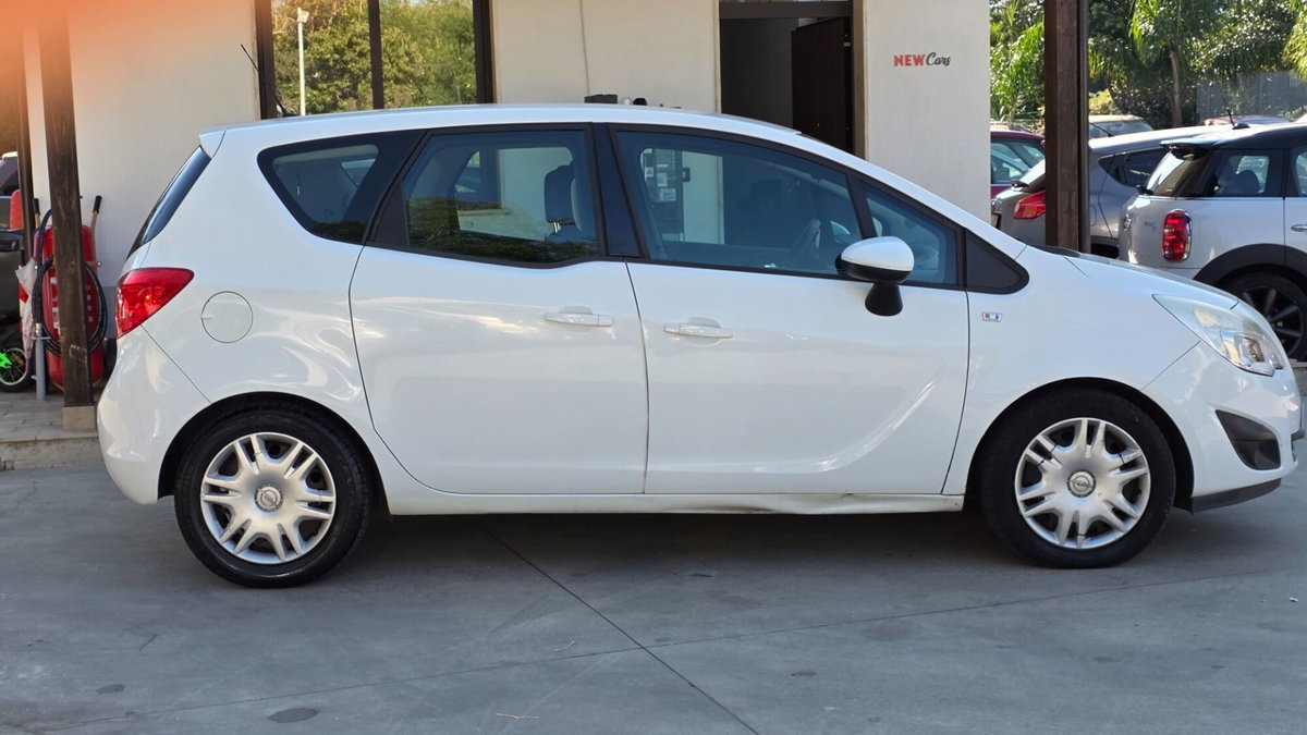 Opel Meriva 1.4 Turbo 120CV GPL Tech Cosmo (7)
