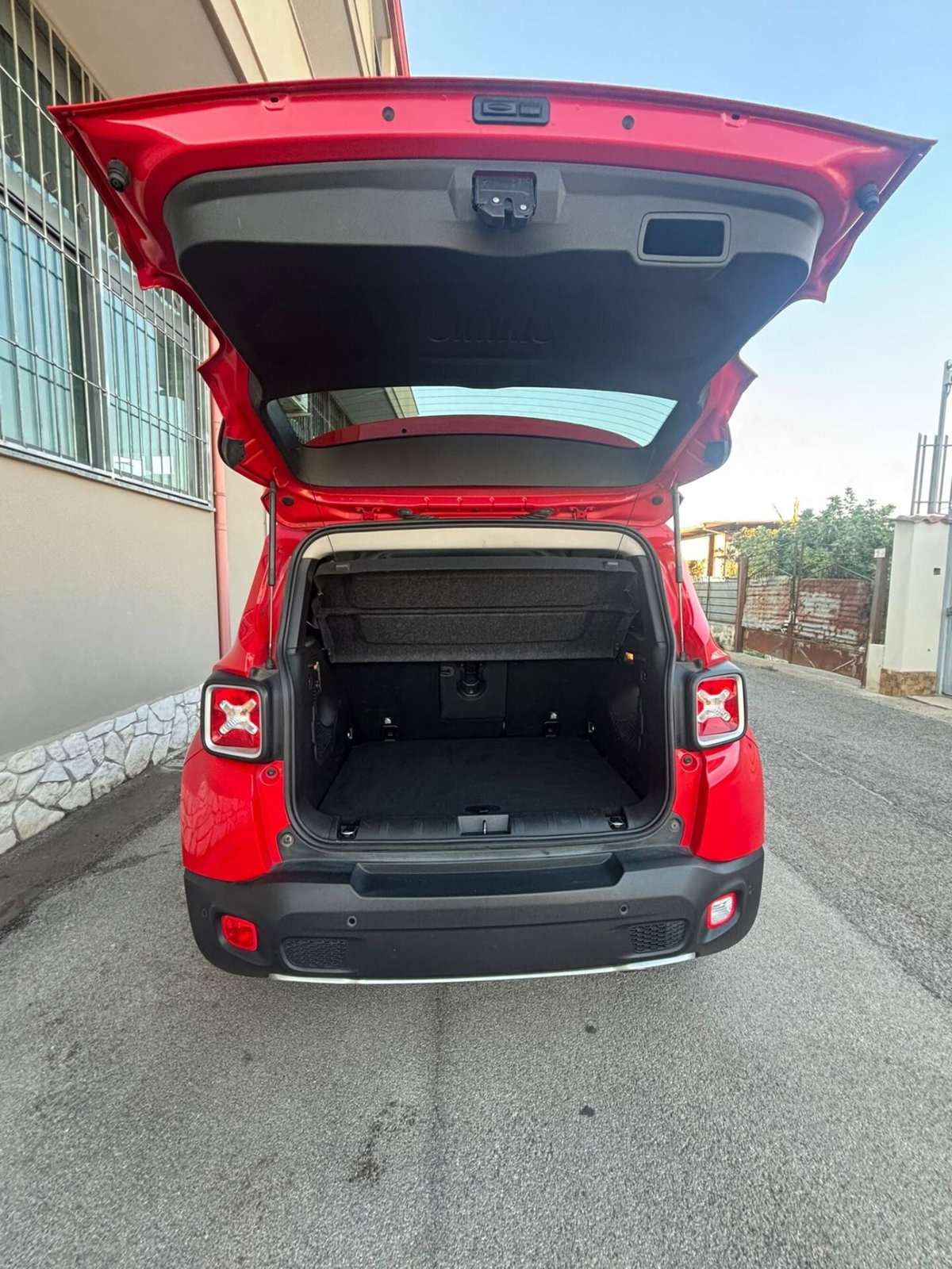 Jeep Renegade 1.6 Mjt 120 CV Limited (17)