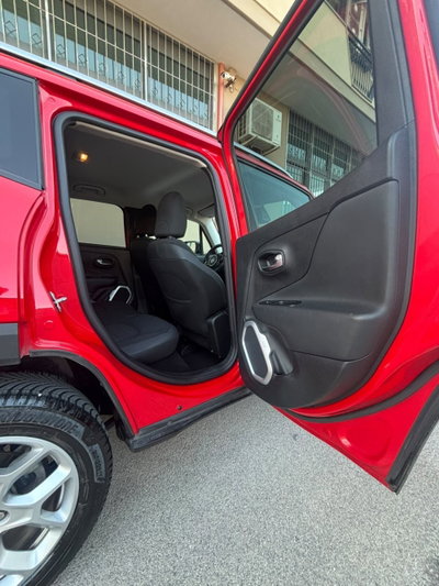 Jeep Renegade 1.6 Mjt 120 CV Limited (18)