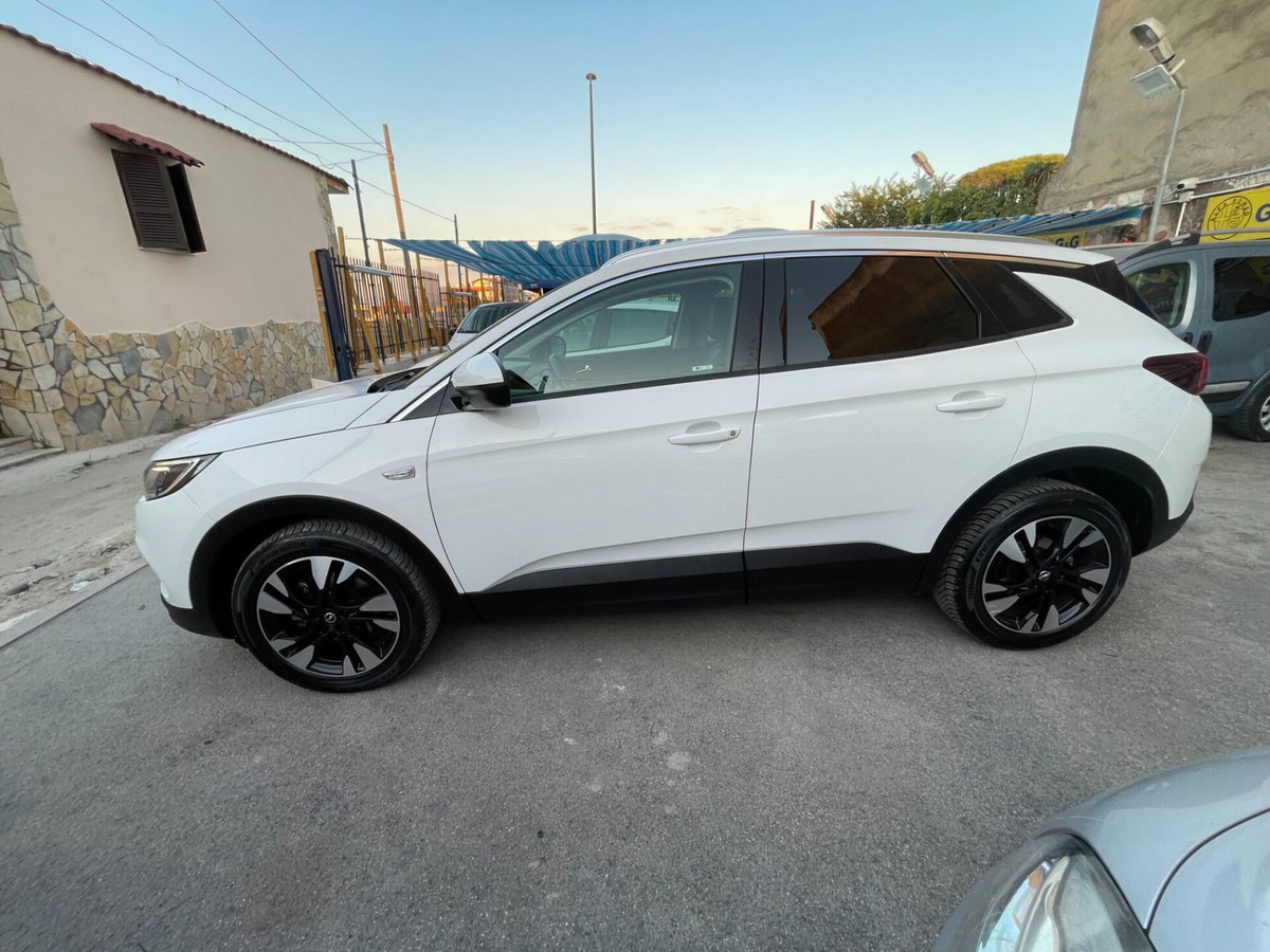 Opel Grandland X 1.6 diesel Ecotec Start&Stop Innovation (17)