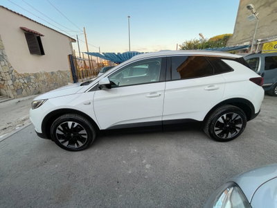 Opel Grandland X 1.6 diesel Ecotec Start&Stop Innovation (17)