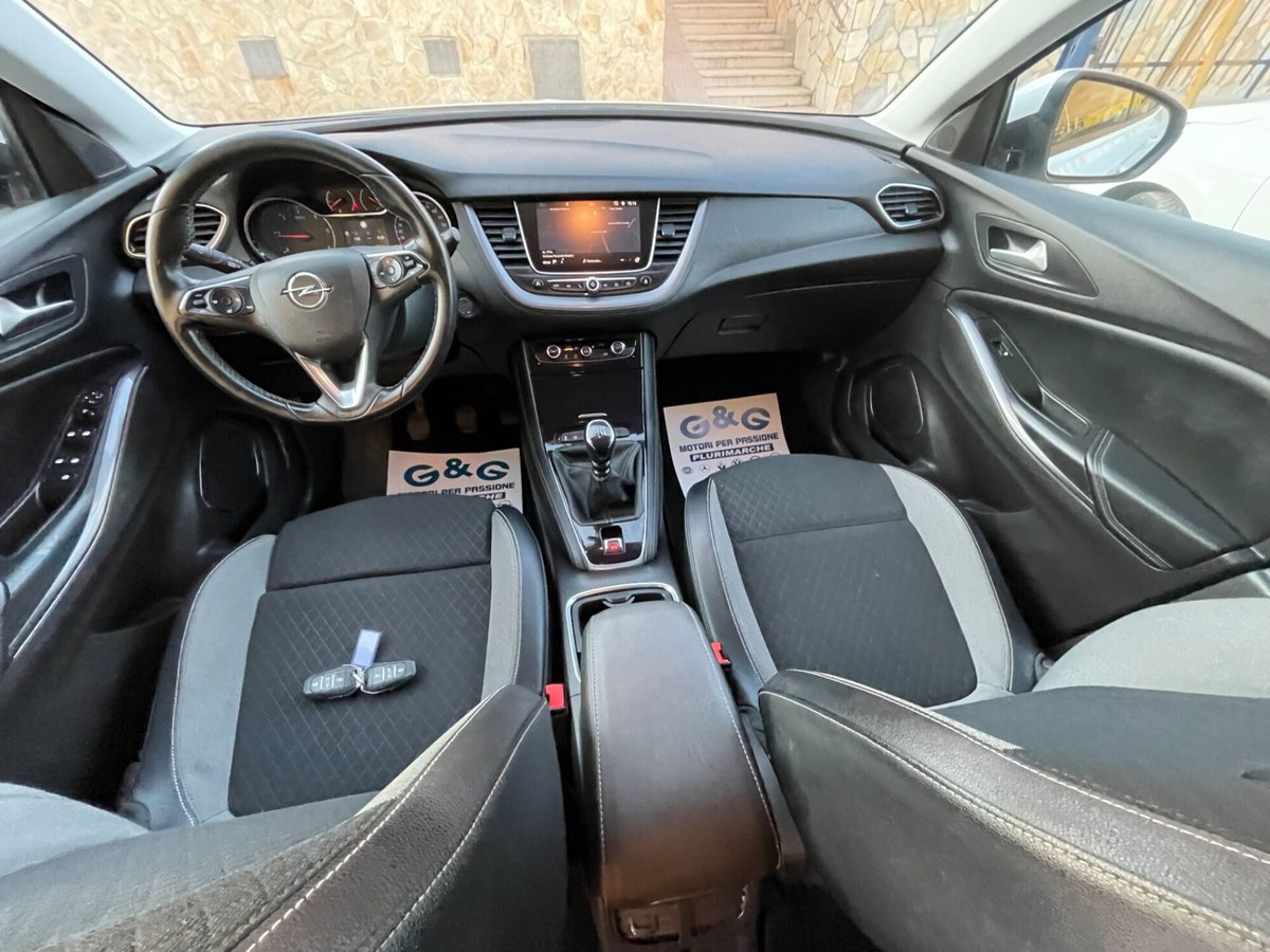 Opel Grandland X 1.6 diesel Ecotec Start&Stop Innovation (3)