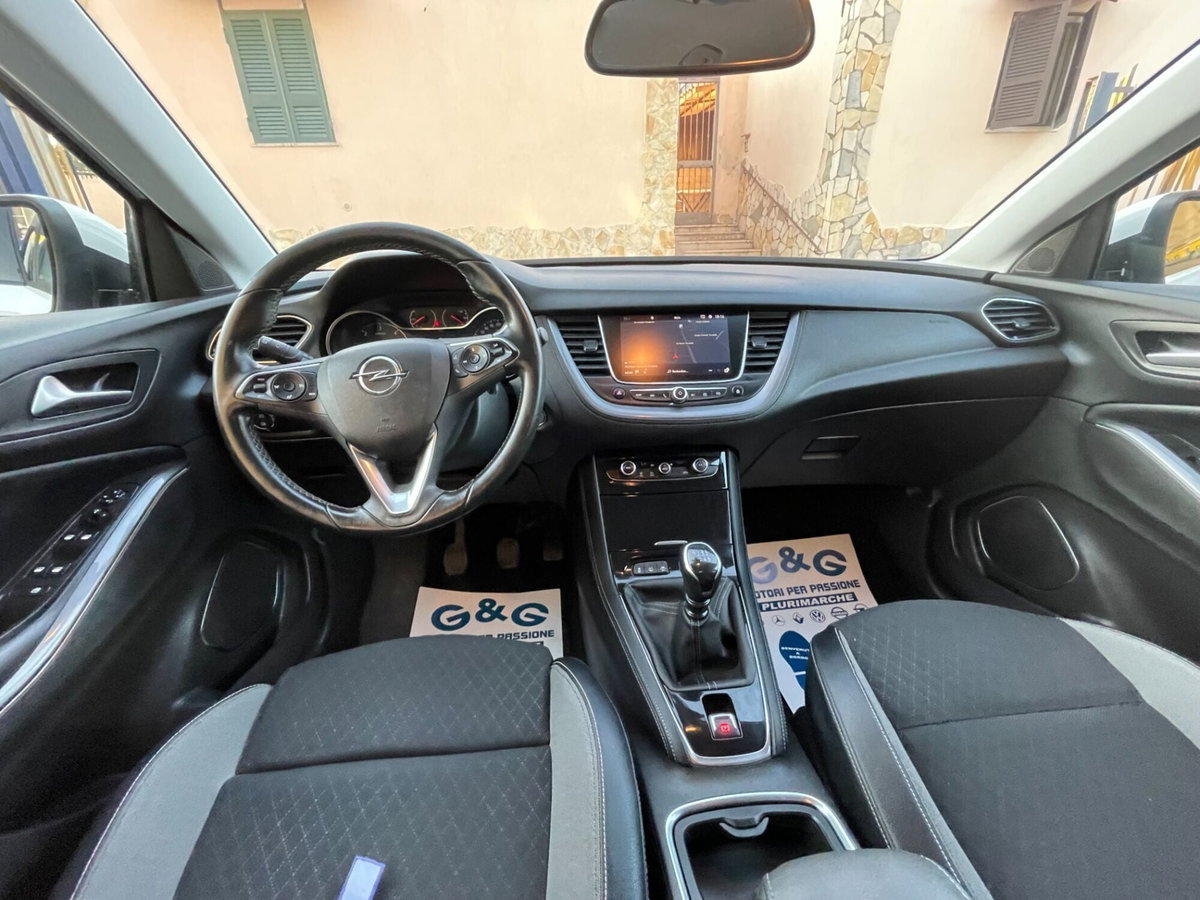 Opel Grandland X 1.6 diesel Ecotec Start&Stop Innovation (4)