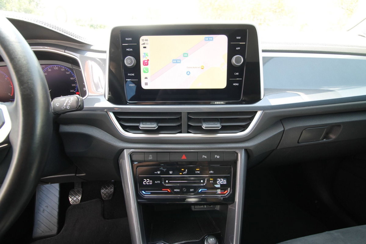 Volkswagen T-Roc 1.0 TSI Style (10)