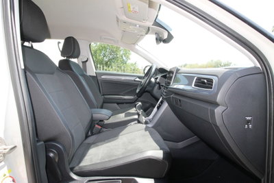 Volkswagen T-Roc 1.0 TSI Style (15)
