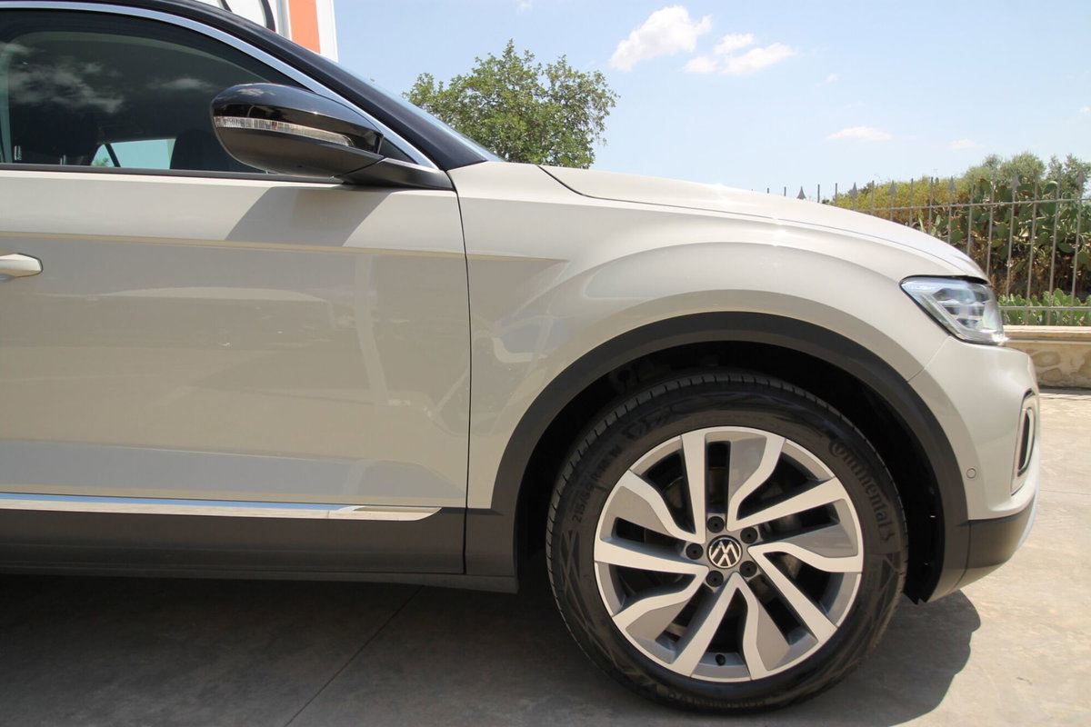 Volkswagen T-Roc 1.0 TSI Style (18)