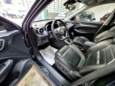Mg ZS ZS 1.0 Luxury (12)
