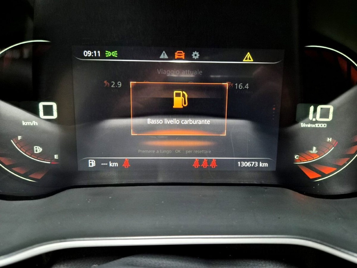 Mg ZS ZS 1.0 Luxury (14)
