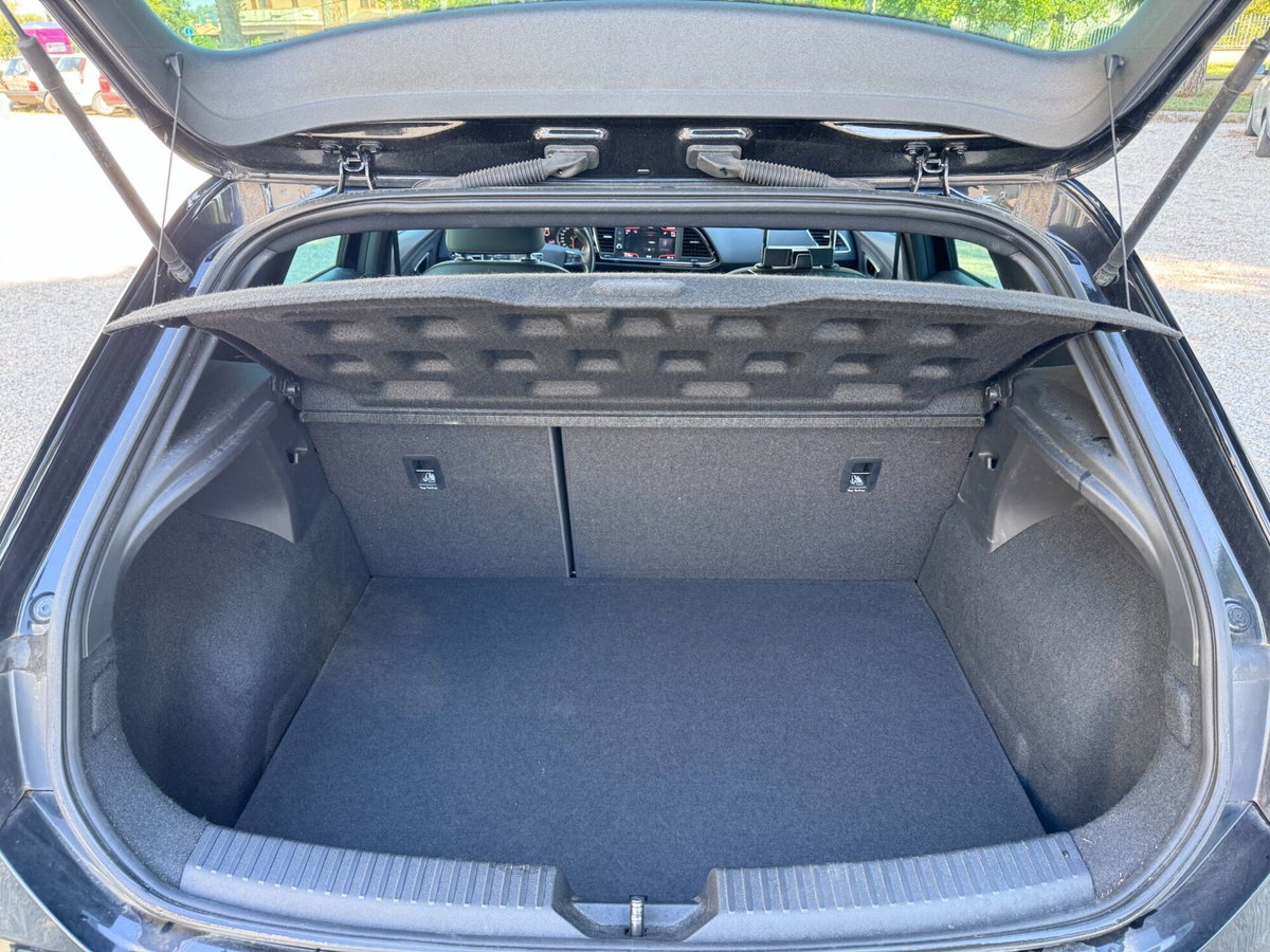 SEAT Leon 1.5 TGI DSG 5p. FR (10)