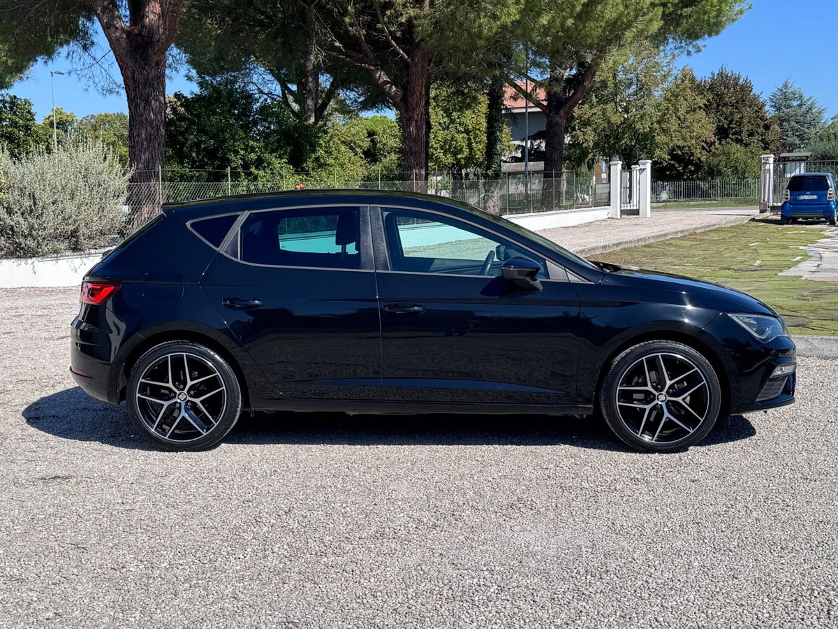 SEAT Leon 1.5 TGI DSG 5p. FR (4)