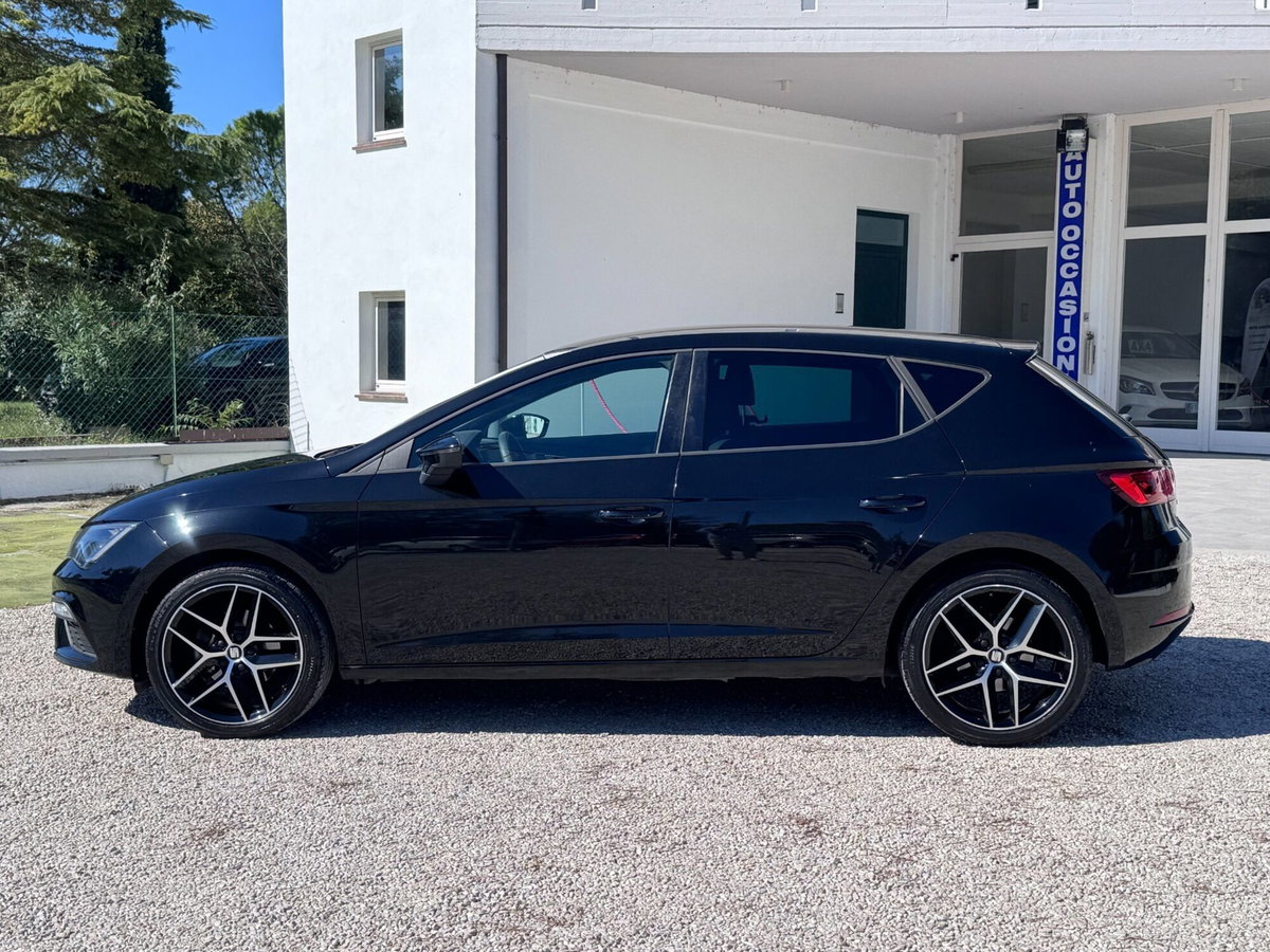 SEAT Leon 1.5 TGI DSG 5p. FR (8)