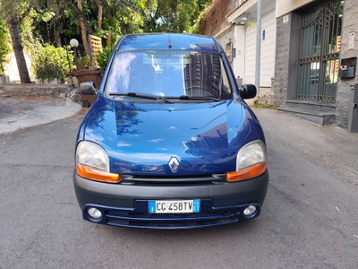 Renault Kangoo 1.5 dCi 80CV cat 5 porte Privilège usata