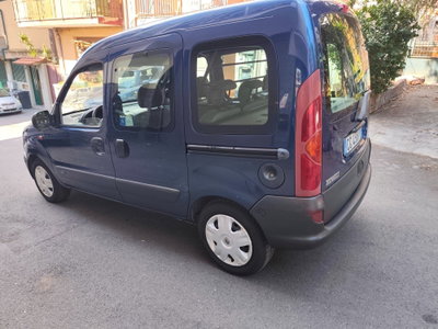 Renault Kangoo 1.5 dCi 80CV cat 5 porte Privilège (6)