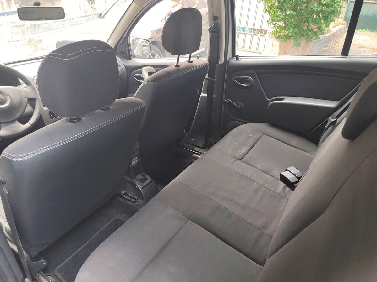 Dacia Sandero Stepway 1.5 dCi 70CV (6)