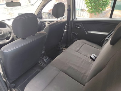 Dacia Sandero Stepway 1.5 dCi 70CV (6)