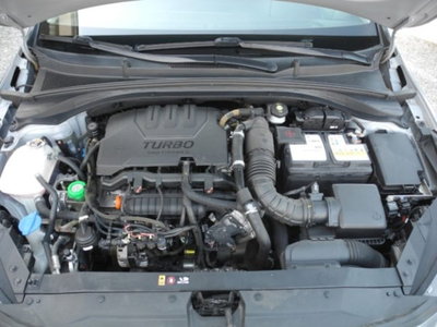 Kia XCeed 1.0 T-GDi GPL High Tech (14)