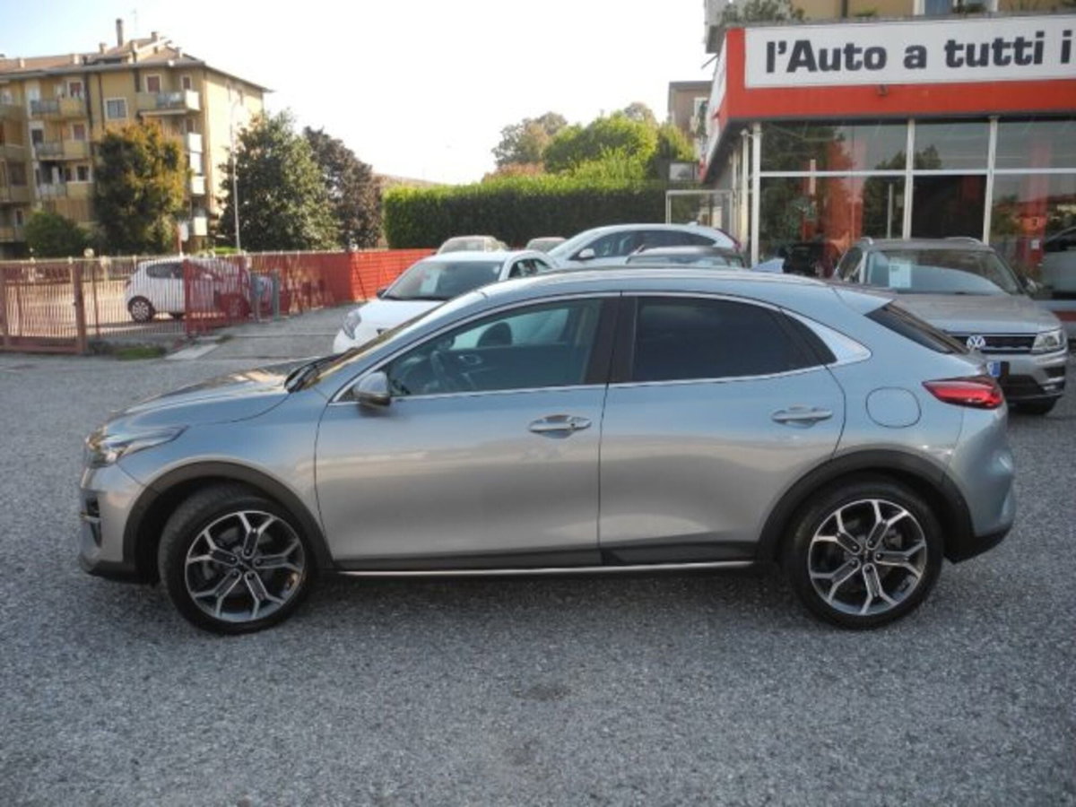 Kia XCeed 1.0 T-GDi GPL High Tech (2)