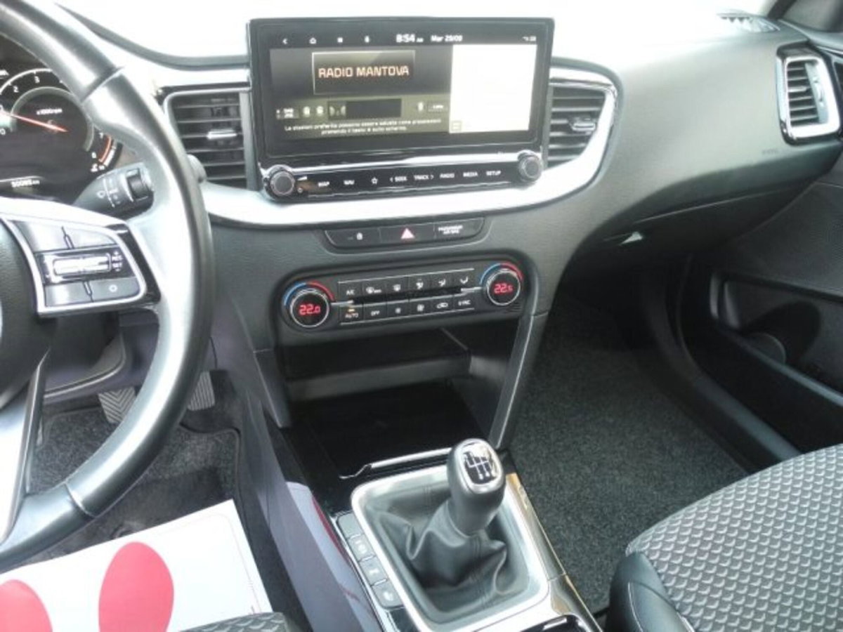 Kia XCeed 1.0 T-GDi GPL High Tech (8)