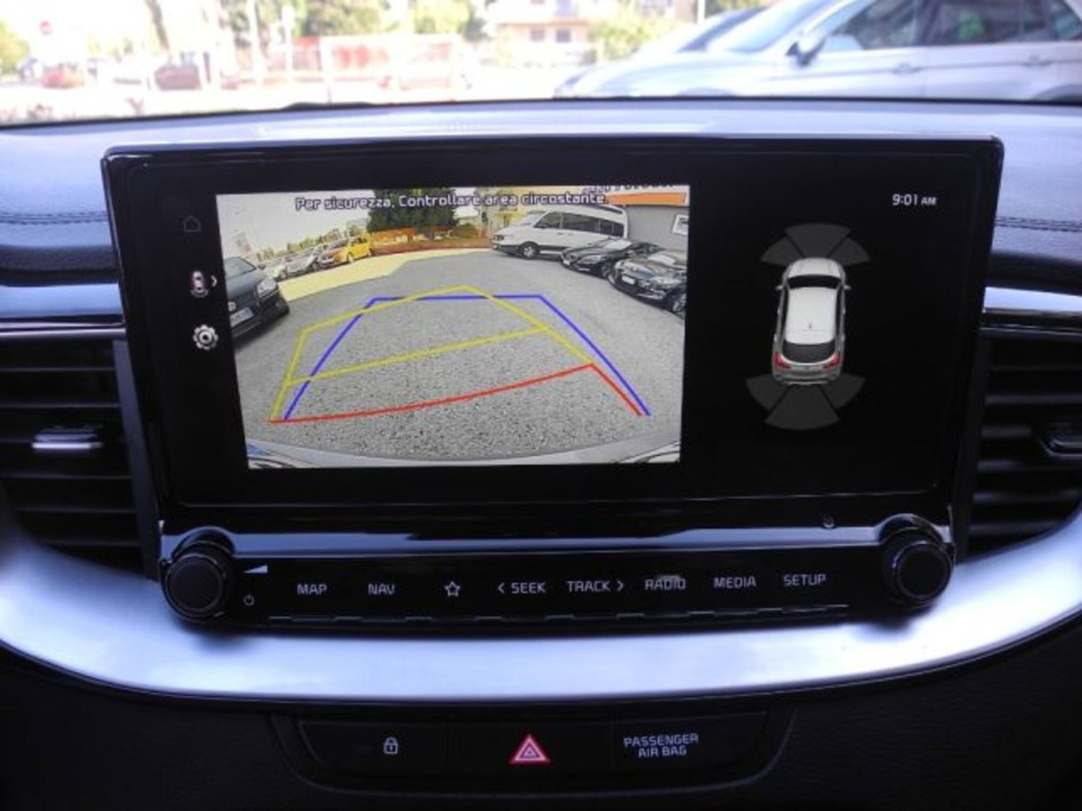 Kia XCeed 1.0 T-GDi GPL High Tech (9)