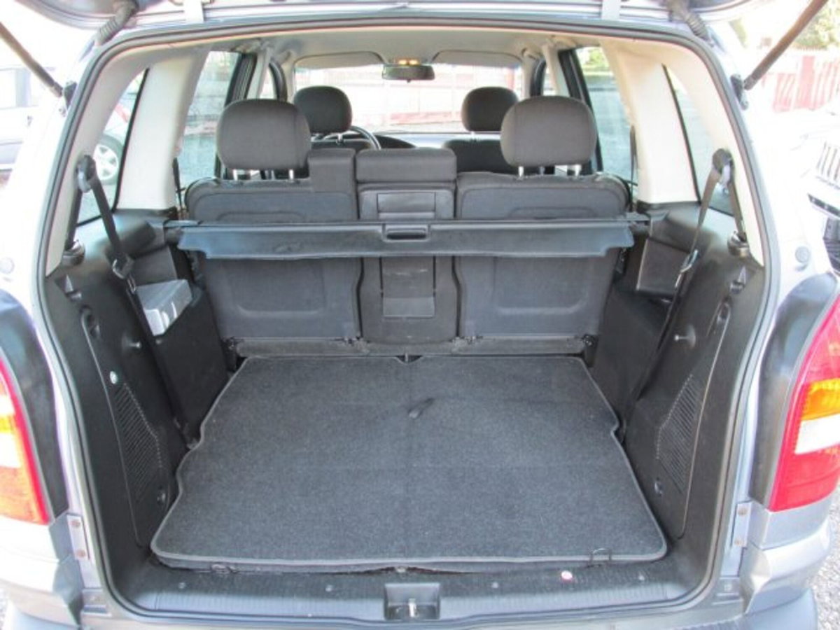 Opel Zafira 16V cat Eco M Fashion Line (13)