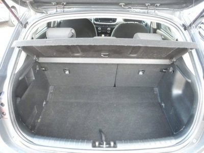 Kia Stonic 1.0 T-GDi 100 CV MHEV iMT Style (13)