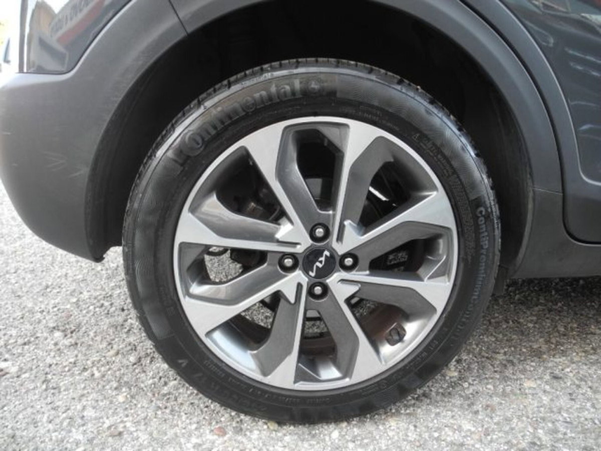 Kia Stonic 1.0 T-GDi 100 CV MHEV iMT Style (15)