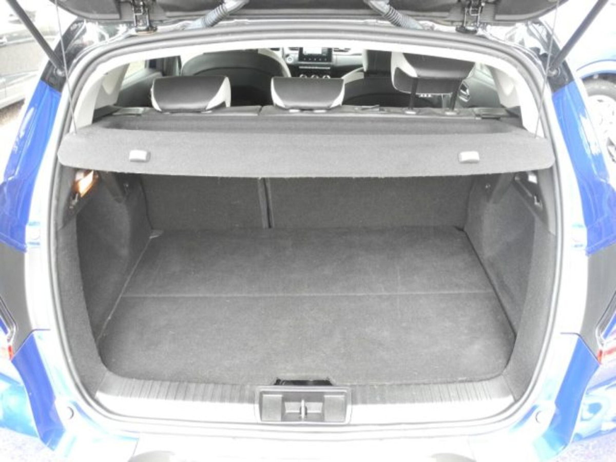 Renault Captur Plug-in Hybrid E-Tech 160 CV Intens (14)