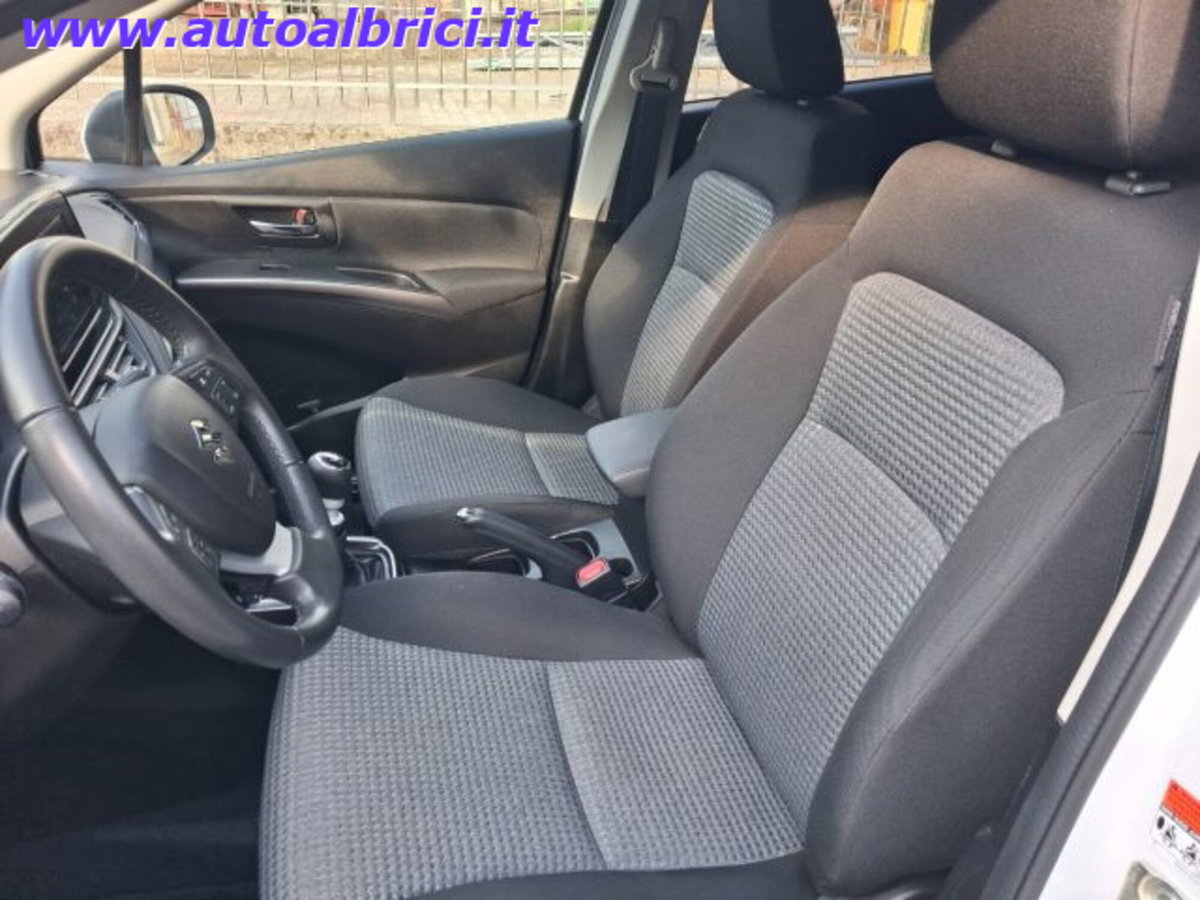 Suzuki S-Cross 1.4 Hybrid Easy (15)