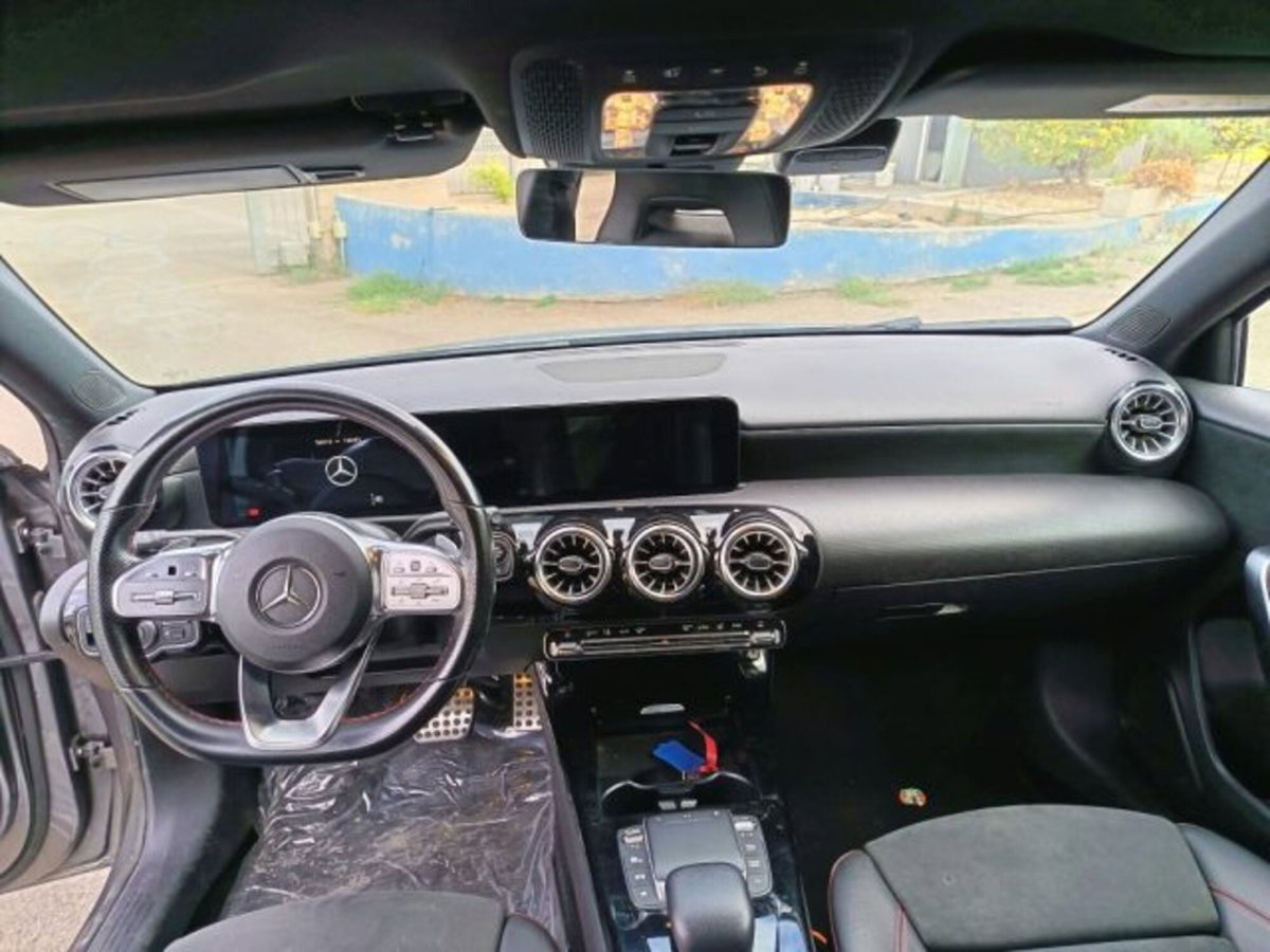 Mercedes-Benz Classe A Sedan 200 d Automatic 4Matic 4p. Sport (11)