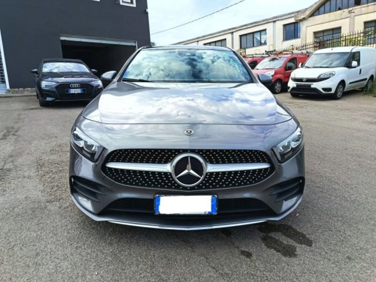Mercedes-Benz Classe A Sedan 200 d Automatic 4Matic 4p. Sport (3)