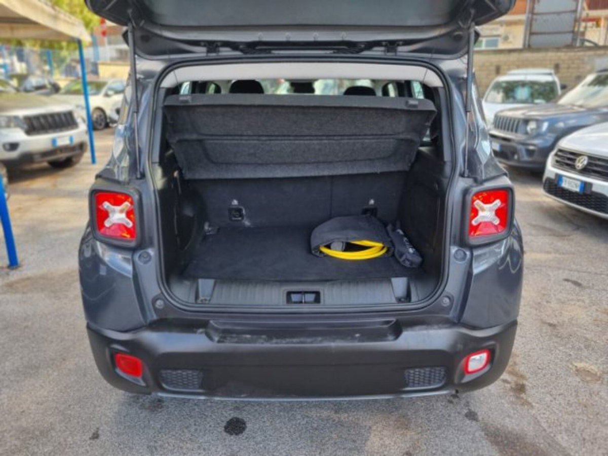 Jeep Renegade 1.3 T4 190CV PHEV 4xe AT6 Limited (20)