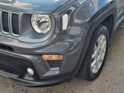 Jeep Renegade 1.3 T4 190CV PHEV 4xe AT6 Limited (8)
