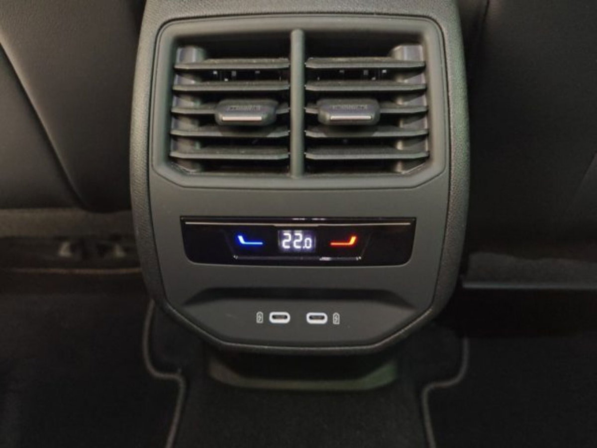 Cupra Formentor Formentor 1.4 e-Hybrid DSG (18)