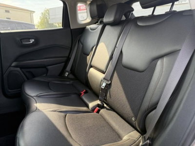 Jeep Compass 1.6 Multijet II 2WD Limited (9)