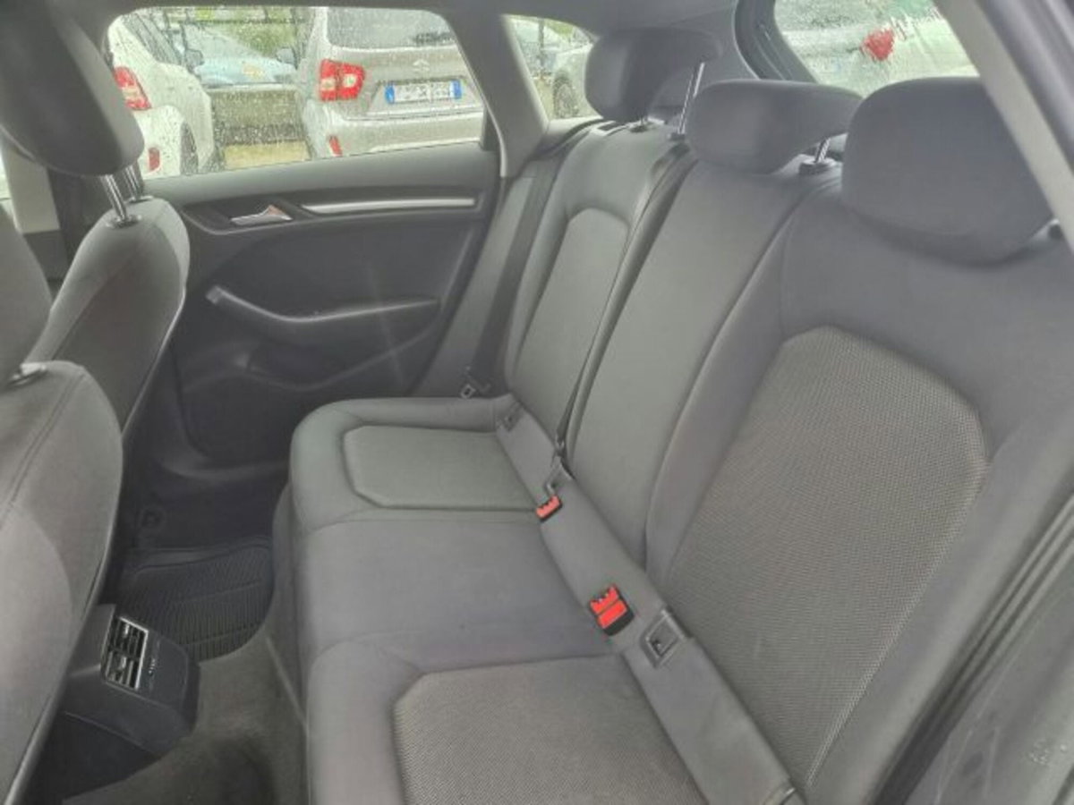 Audi A3 Sportback 30 TDI Sport (10)