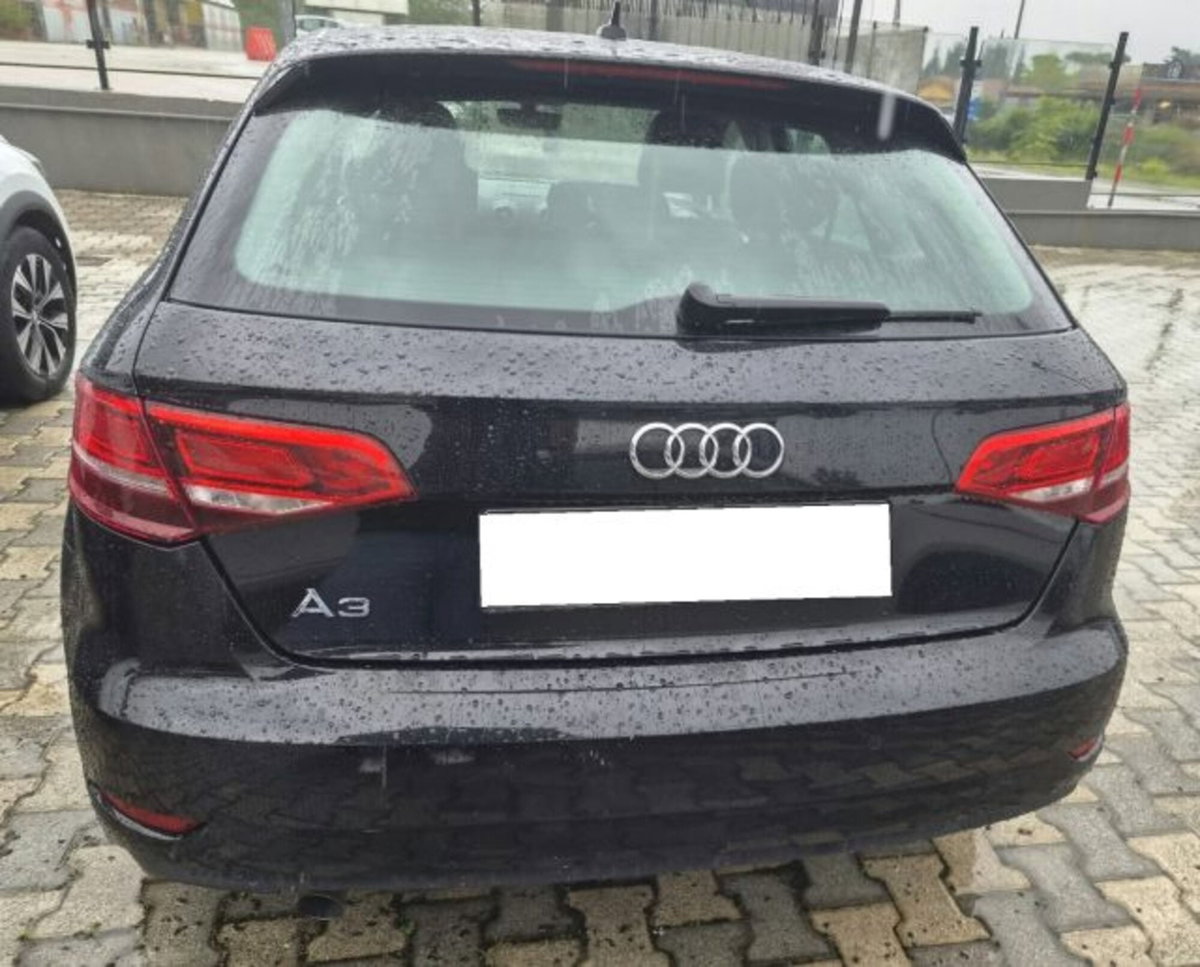 Audi A3 Sportback 30 TDI Sport (6)