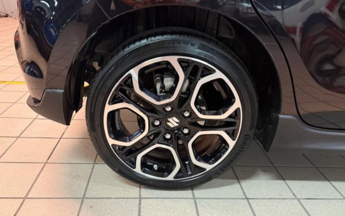 Suzuki Swift 1.4h Sport 2wd (17)