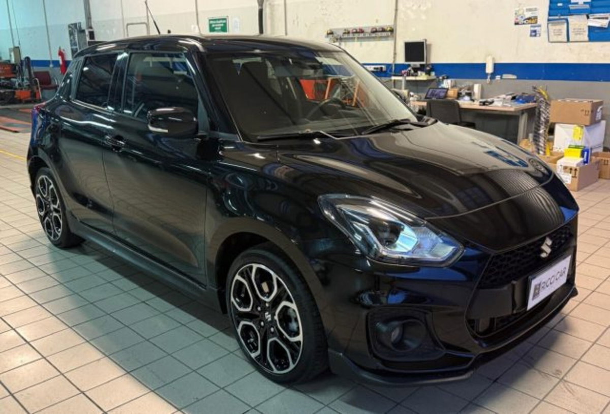Suzuki Swift 1.4h Sport 2wd (9)