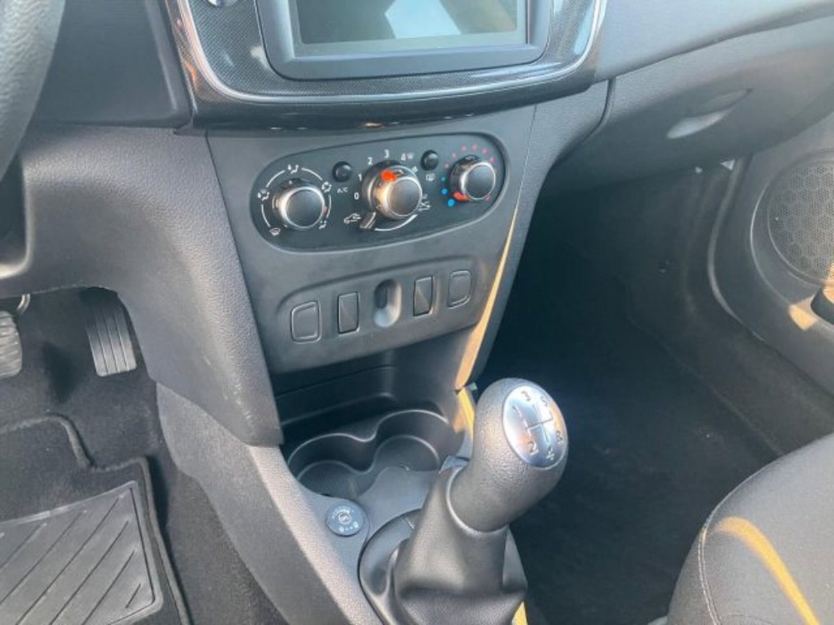 Dacia Sandero 0.9 TCe 12V TurboGPL 90CV Start&Stop Comfort (11)